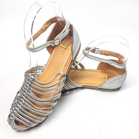 New Old Navy Silver Metallic Strappy Sandals Sz 3 (Girl’s) - Picture 7 of 11